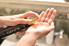 NANOIL